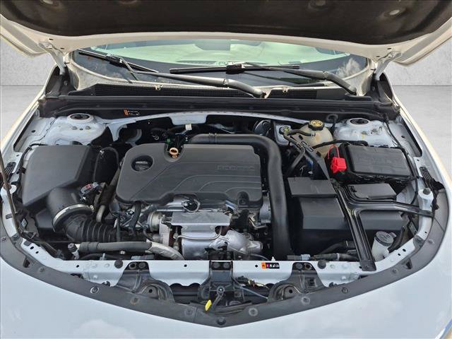 Used 2022 Chevrolet Malibu LT FWD image 19