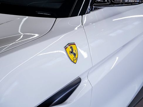 Used 2023 Ferrari Portofino M RWD image 22