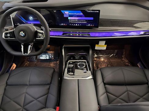 New 2026 BMW 740i image 14