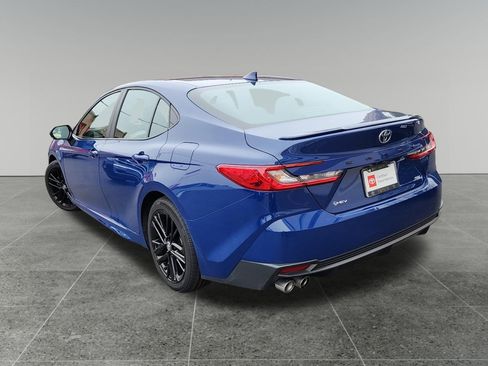 Certified 2025 Toyota Camry SE image 5