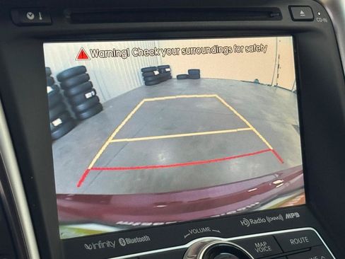 Used 2015 Hyundai Sonata Limited w/ Option Group 02 FWD image 17