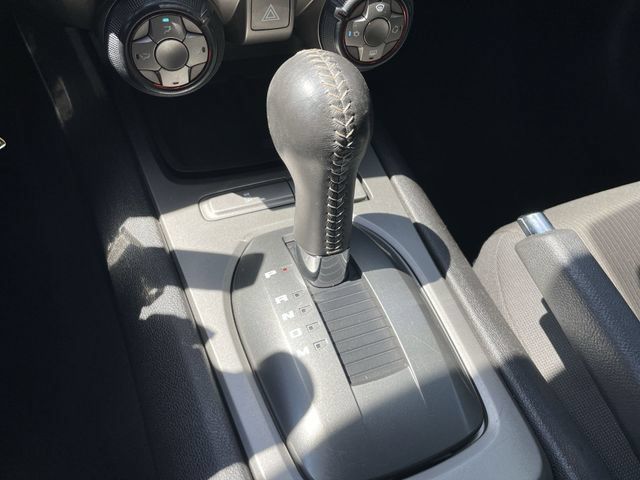 Used 2015 Chevrolet Camaro LT RWD image 20