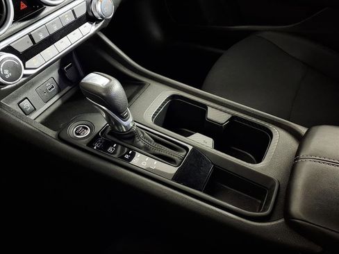 Used 2024 Nissan Sentra S image 21