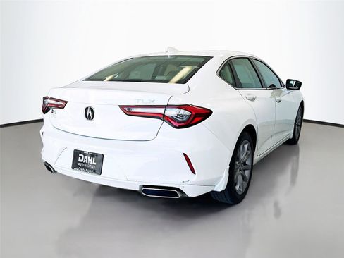 Used 2022 Acura TLX FWD image 14