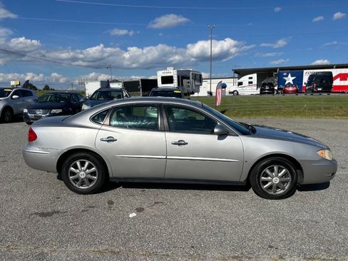 Used 2007 Buick LaCrosse CX image 5