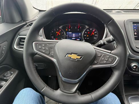 Used 2023 Chevrolet Equinox LT image 10