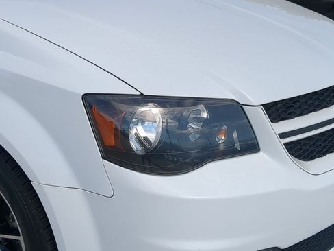 Used 2019 Dodge Grand Caravan GT FWD image 10