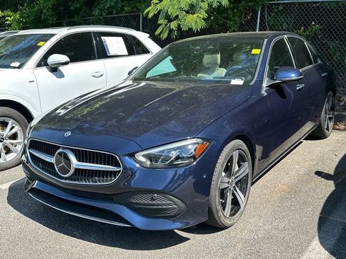 Used 2023 Mercedes-Benz C 300 4MATIC Sedan image 3
