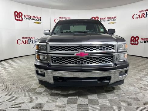 Used 2015 Chevrolet Silverado 1500 LT w/ LT Convenience Package AWD/4WD image 2