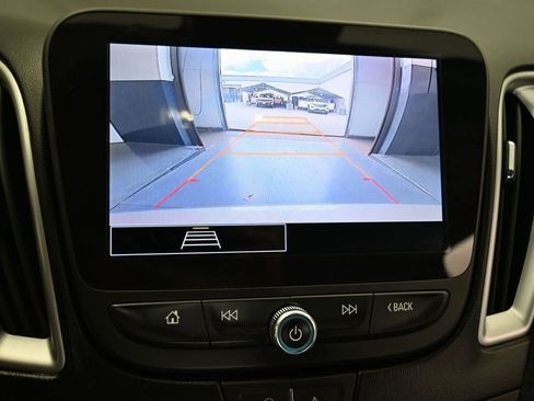 Used 2023 Chevrolet Malibu LT FWD image 18