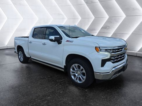New 2026 Chevrolet Silverado 1500 LTZ w/ LTZ Premium Package AWD/4WD image 3