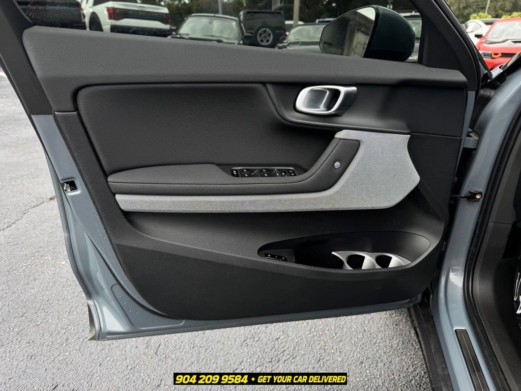 Used 2022 Polestar Polestar 2 w/ Plus Package AWD/4WD image 22