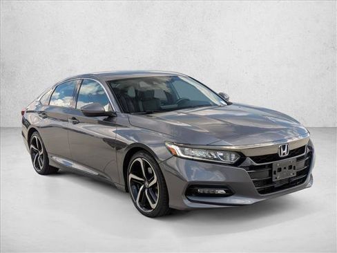 Used 2019 Honda Accord Sport image 3