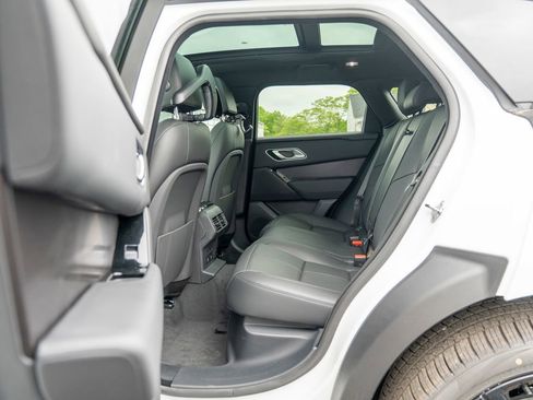 New 2026 Land Rover Range Rover Velar Dynamic SE image 20