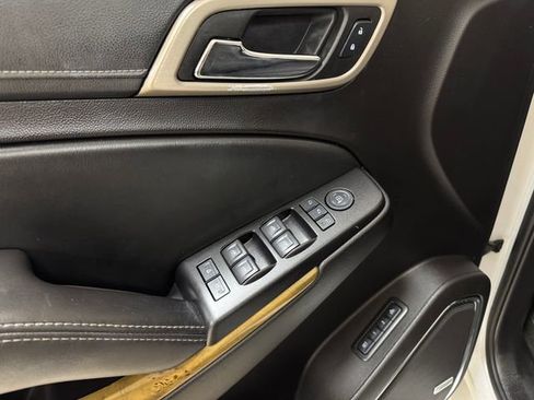 Used 2016 GMC Yukon XL Denali w/ Open Road Package image 7