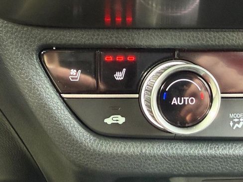 Certified 2025 Acura ADX A-Spec image 25