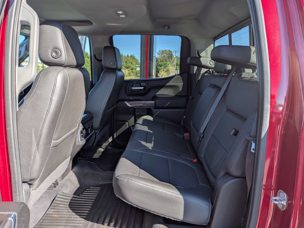 Used 2020 Chevrolet Silverado 1500 LTZ w/ LTZ Premium Package RWD image 13