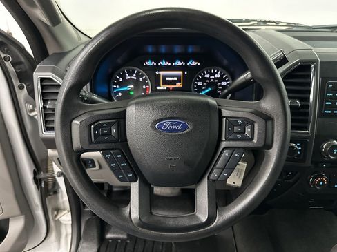 Used 2017 Ford F250 XLT w/ Snow Plow Prep Package image 17