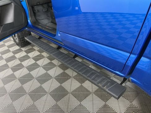 Used 2022 Chevrolet Colorado ZR2 image 11