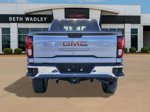 New 2026 GMC Sierra 2500 SLE w/ Preferred Package image 6