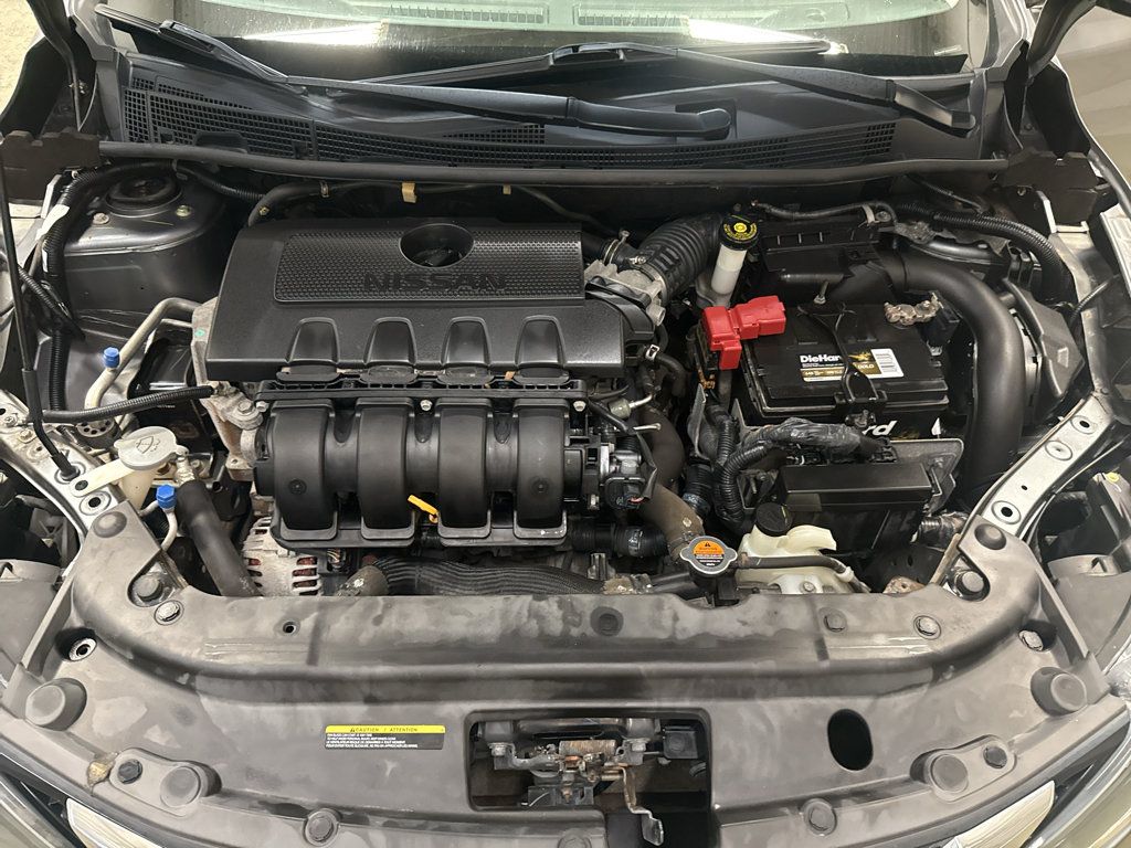 Used 2016 Nissan Sentra SR FWD image 30