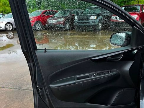 Used 2020 Chevrolet Spark LT FWD image 26