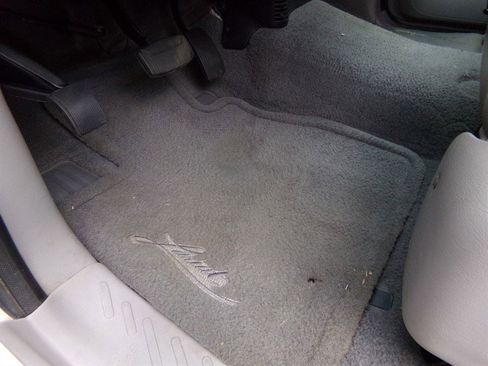 Used 2001 Ford F150 Lariat image 29