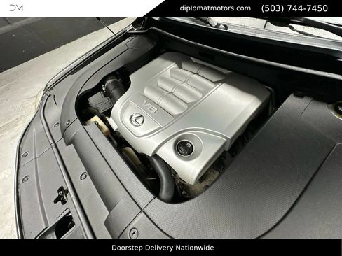 Used 2009 Lexus LX 570 4WD image 44