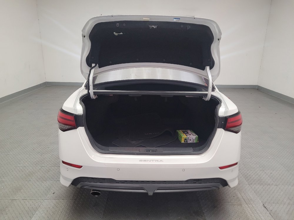 Used 2022 Nissan Sentra SR w/ Electronics Package FWD image 29