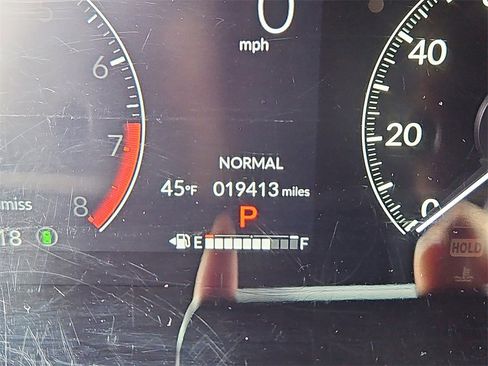 Certified 2024 Honda HR-V Sport image 13