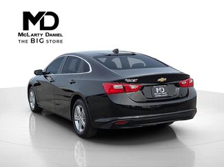 Used 2022 Chevrolet Malibu LS video 4