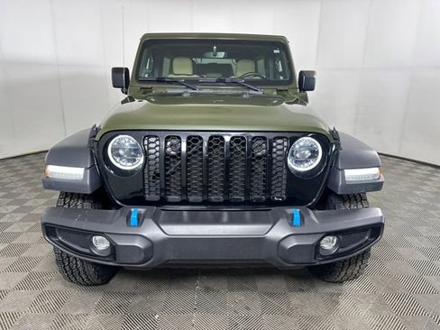 Used 2023 Jeep Wrangler Unlimited w/ Cold Weather Group image 8