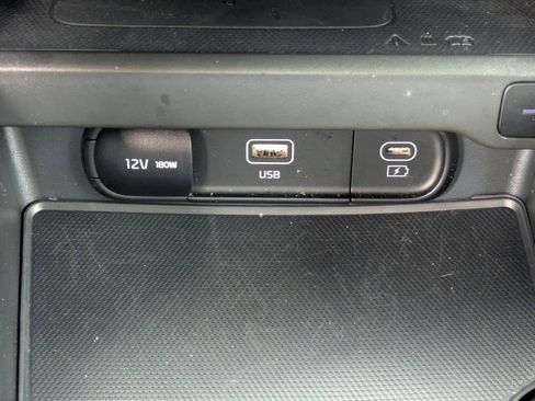 Used 2023 Kia Soul EX FWD image 21