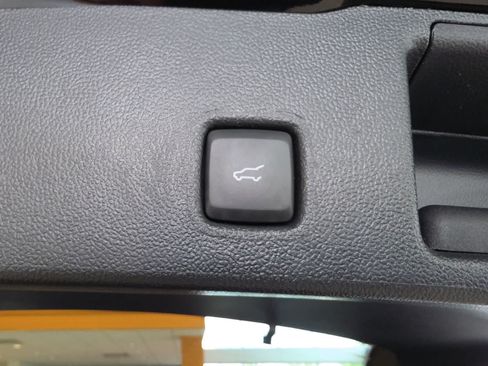 Used 2023 Ford Escape ST-Line w/ Tech Pack #1 AWD/4WD image 30