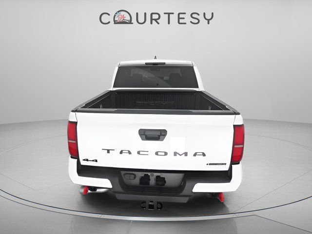 Certified 2025 Toyota Tacoma TRD Off-Road AWD/4WD image 12