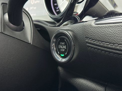 Used 2022 Buick Encore GX Select w/ Experience Buick Package image 33