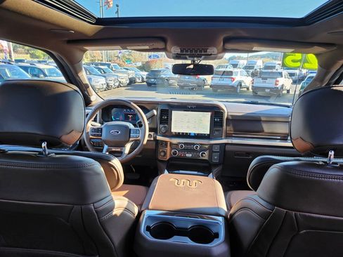 Used 2025 Ford F350 King Ranch AWD/4WD image 31