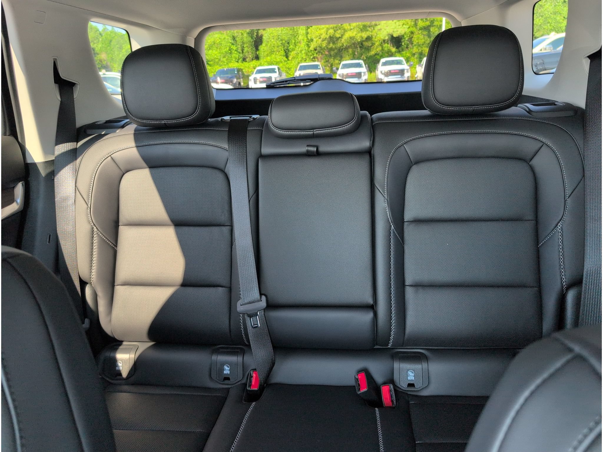New 2027 GMC Terrain Denali w/ LPO, Floor Liner Package AWD/4WD image 24