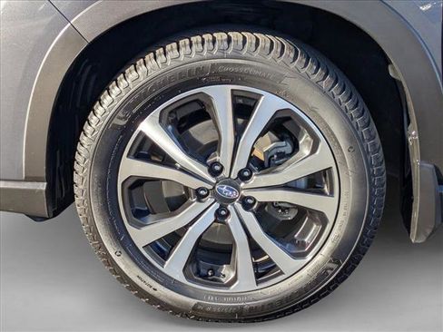 Used 2022 Subaru Forester Limited w/ Popular Package #2 image 24