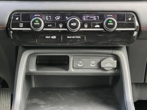 New 2026 Honda Pilot Sport image 23