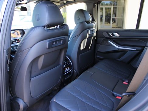 Used 2023 BMW X5 xDrive40i w/ M Sport Package image 24