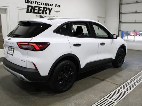 Used 2025 Ford Escape Active w/ Cold Weather Package image 24