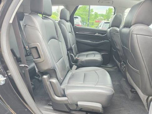 Used 2019 Buick Enclave Avenir AWD/4WD image 21