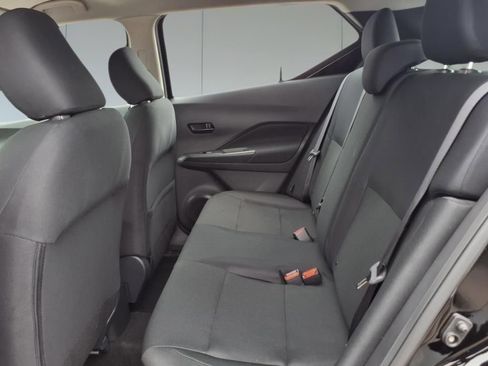 Used 2025 Nissan Kicks Play S image 19