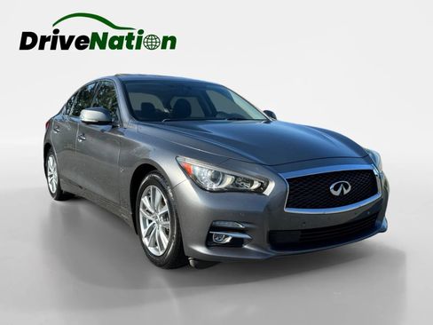 Used 2017 INFINITI Q50 3.0t Premium w/ Driver Assistance Package AWD/4WD image 3