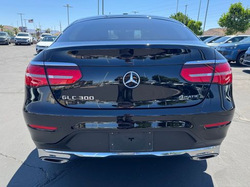 Used 2018 Mercedes-Benz GLC 300 4MATIC Coupe image 5