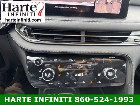 Certified 2024 INFINITI QX60 Luxe image 19