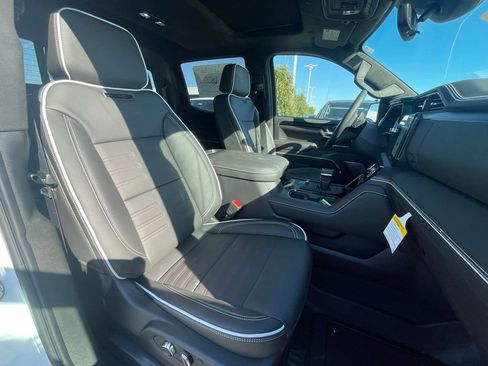 New 2026 GMC Sierra 1500 AT4X image 27