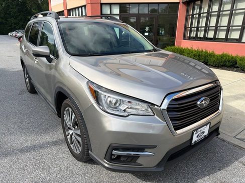 Used 2019 Subaru Ascent Limited AWD/4WD image 9