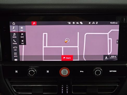 New 2026 Porsche Macan image 18